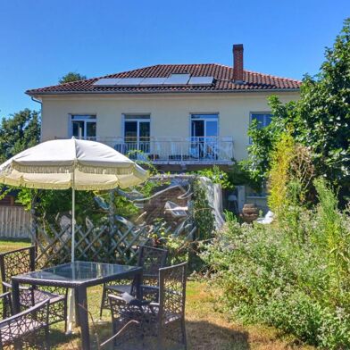 Maison 12 pièces 242000 €