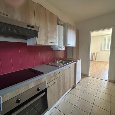 Appartement 3 pièces 675 €