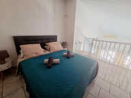 T3 en duplex sur le port de Propriano   Vue marina et golfe — photo 3