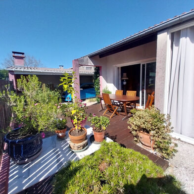 Maison 7 pièces 250000 €