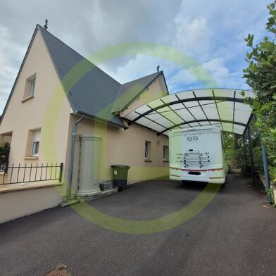 Maison 8 pièces 438000 €