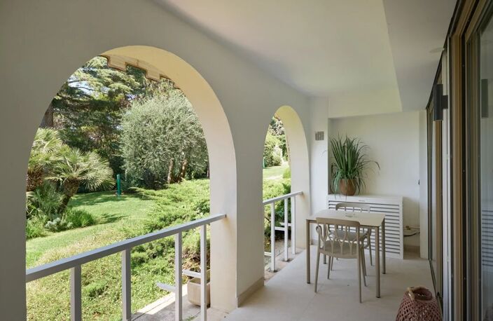 Cannes Basse Californie luxueux 2 pièces — photo 3