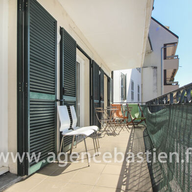 Appartement 4 pièces 695000 €