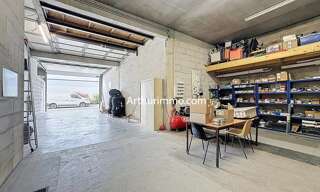 Local industriel  285 m² à vendre à Varennes-Jarcy (91480)