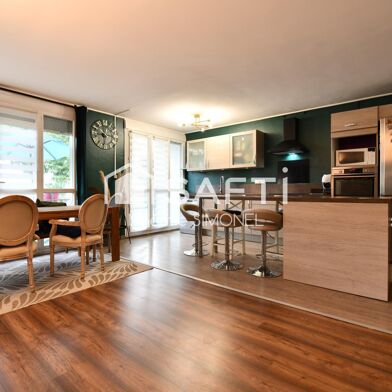 Appartement 5 pièces 230000 €