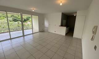 Appartement 2 Pièces 45 m² à vendre à Fort-de-France (97200)