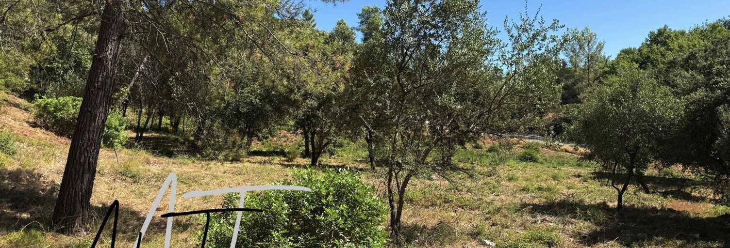 Terrain  1019 m² à vendre à Taradeau (83460)