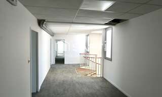 Bureau  57 m² à vendre à Douvres-la-Délivrande (14440)