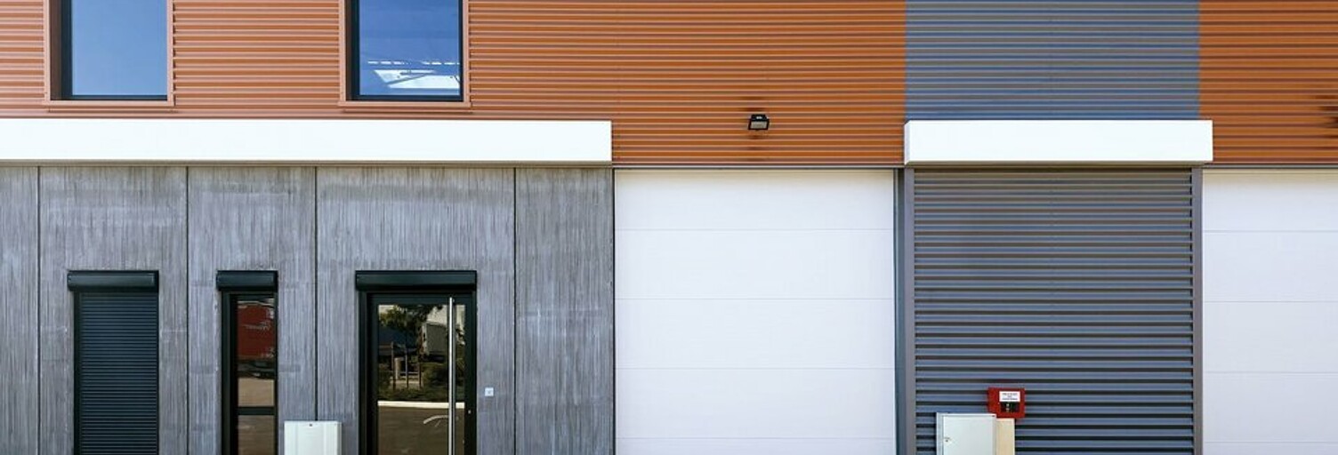 Commerce  203 m² à louer à Meyzieu (69330)