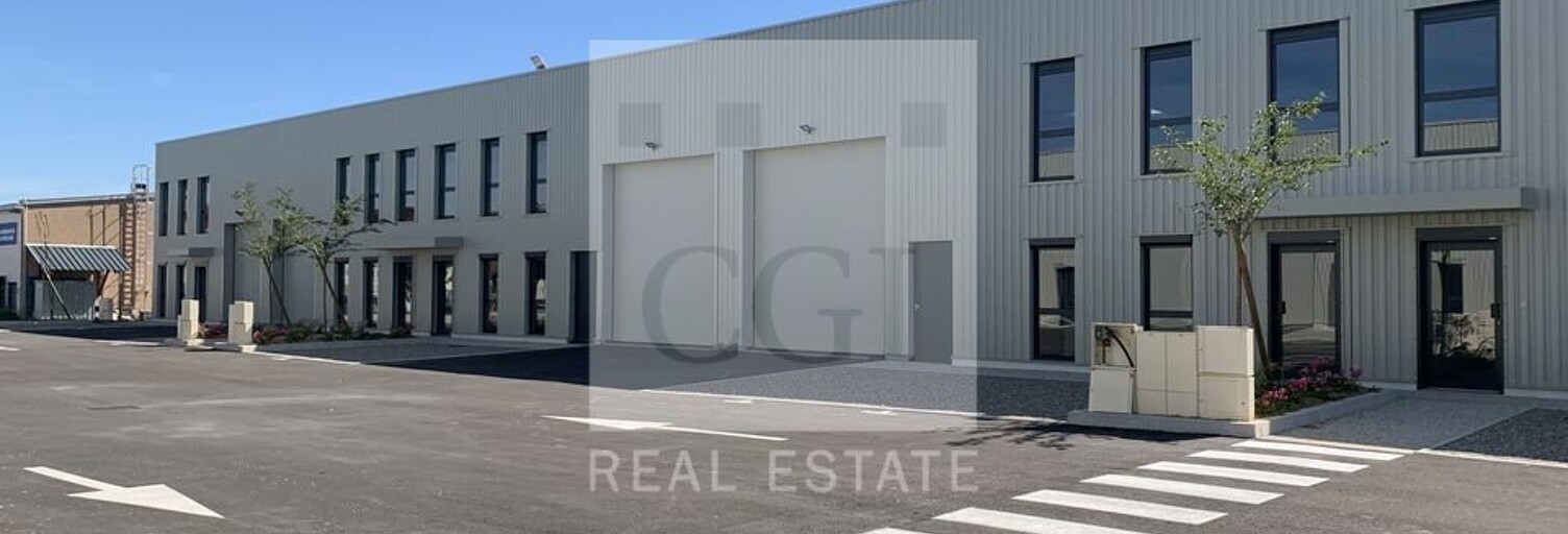Commerce  325 m² à louer à Décines-Charpieu (69150)