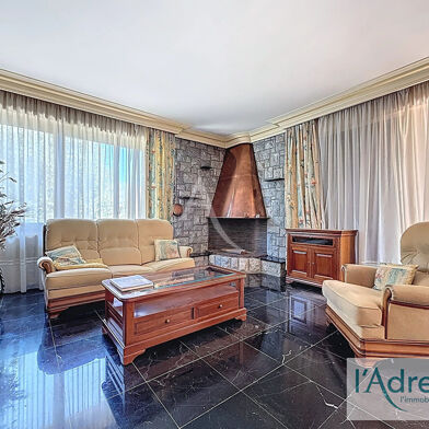 Maison 5 pièces 430000 €