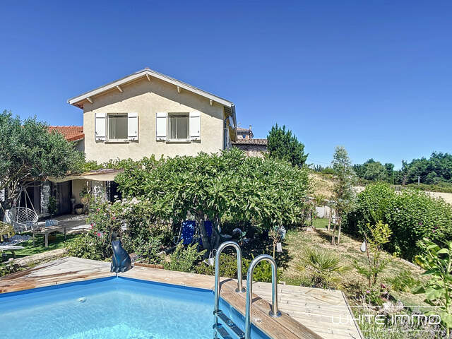 'SOUS L'OLIVIER' - VENTE, CHAPONOST, MAISON ANCIENNE 170 M2, — photo du bien