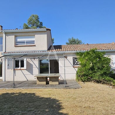 Maison 8 pièces 472000 €