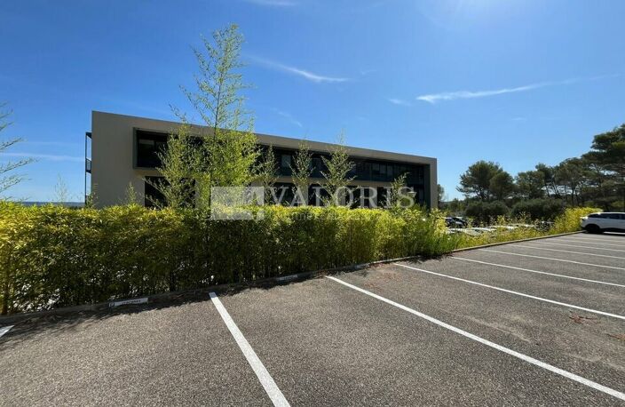 BUREAUX à LOUER — photo 2