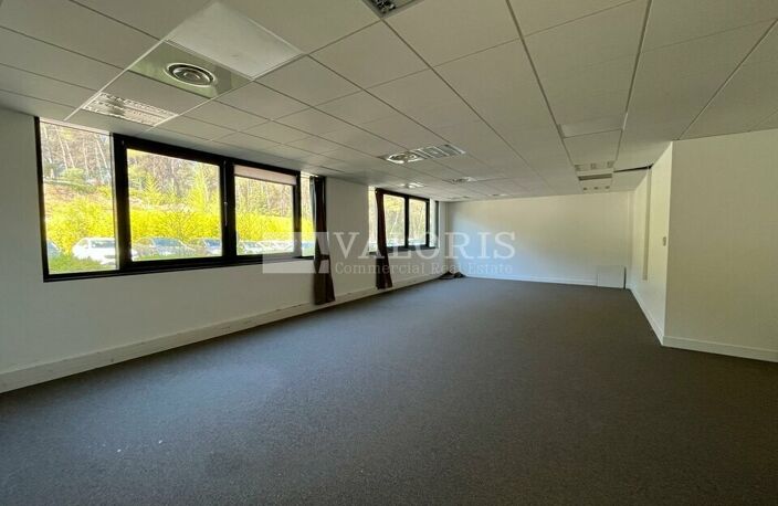 BUREAUX à LOUER — photo 5