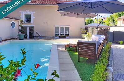 Maison de caractère avec extensions et piscine  Genas Azieu — photo du bien