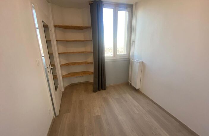 Vente appartement 2 pièces 32 m² Mons-en-Barœul (59370) — photo 5