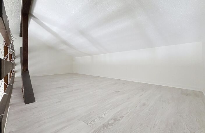 Appartement T3 rénové de 81 m² — photo 5
