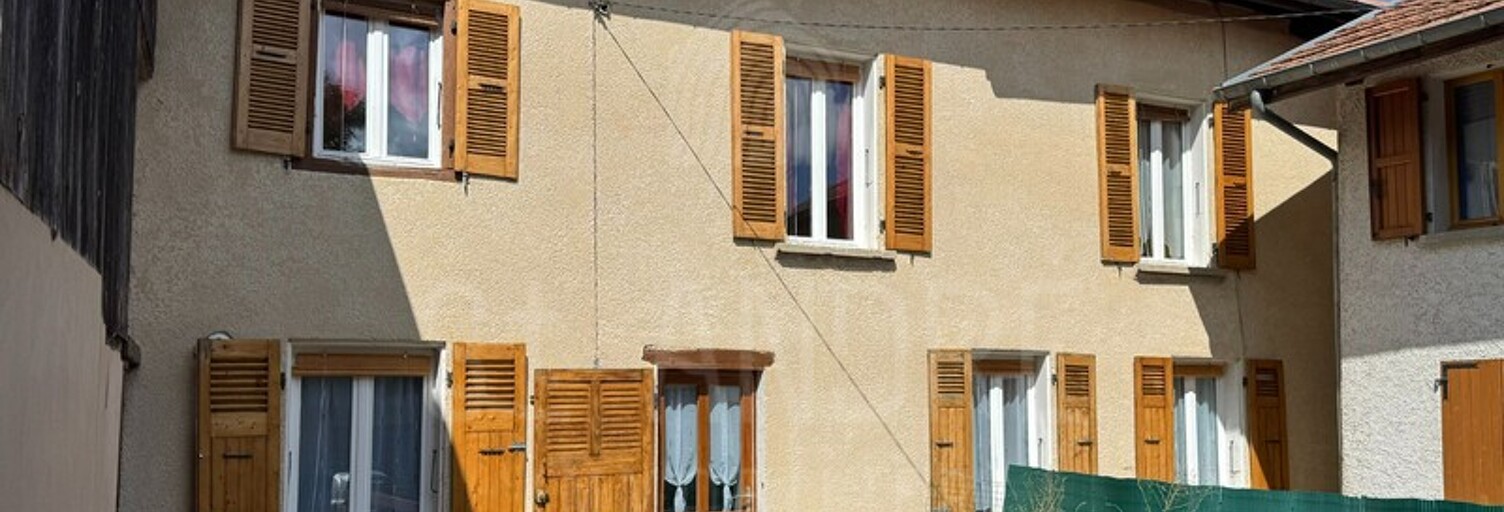 Maison 4 Pièces 80 m² à vendre à Saint-Étienne-de-Saint-Geoirs (38590)