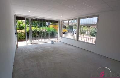 Local commercial — photo du bien