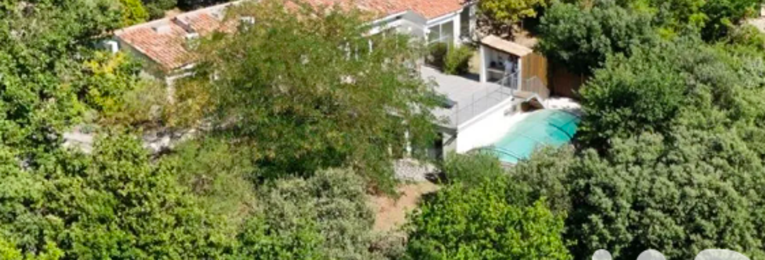 Maison 6 Pièces 146 m² à vendre à Villeneuve-de-Berg (07170)