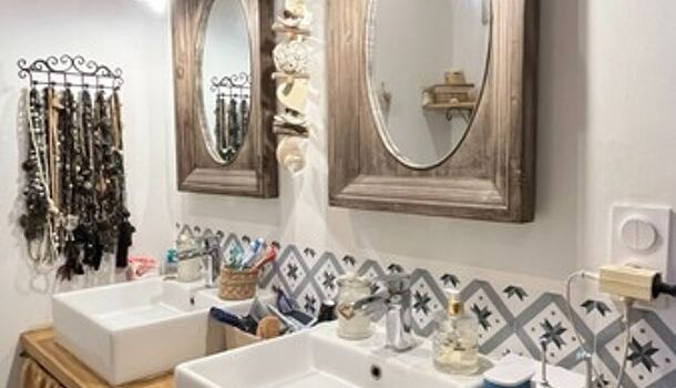 Villa / Maison 5 pièces  à vendre Montélimar 26200