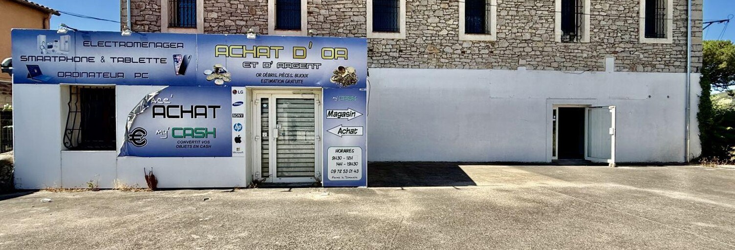 Commerce  342 m² à louer à Le Luc (83340)