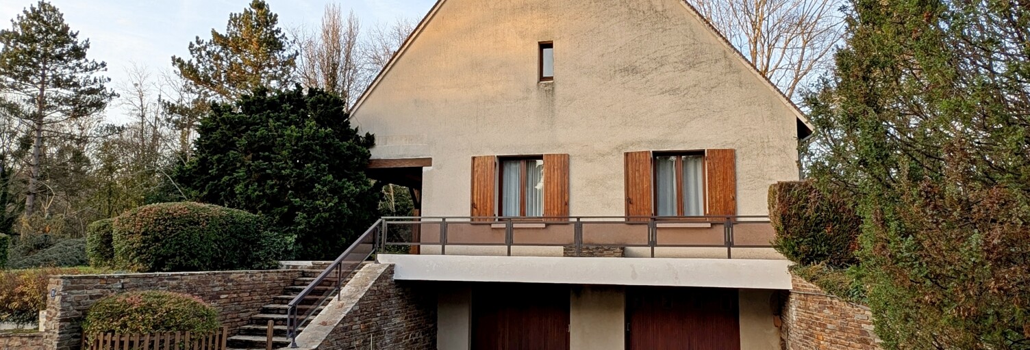 Maison 9 Pièces 213 m² à vendre à La Châtre (36400)