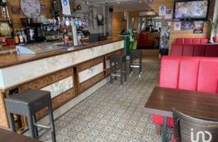 Vente Bar 50 m&sup2; — photo 2