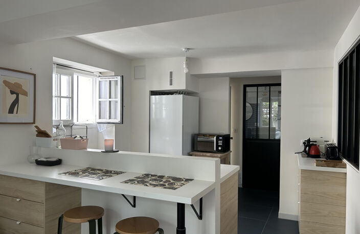 Ravissant appartement rénové T2 à  pied de tout ! — photo 4