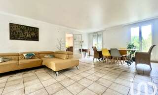 Maison 7 Pièces 214 m² à vendre à Villecresnes (94440)