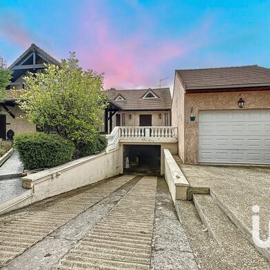 Maison 8 pièces 539000 €