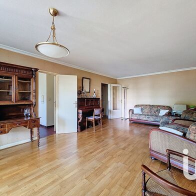 Appartement 4 pièces 330000 €