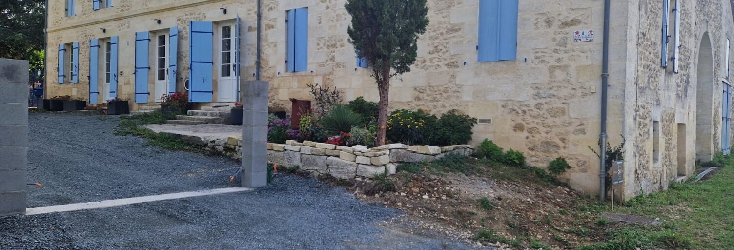 Maison 5 Pièces 295 m² à vendre à Blésignac (33670)