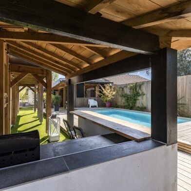 Maison 8 pièces 997500 €