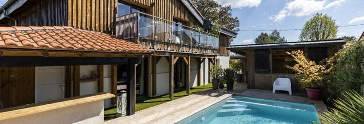 Maison 8 Pièces 308 m² à vendre à Soustons (40140)