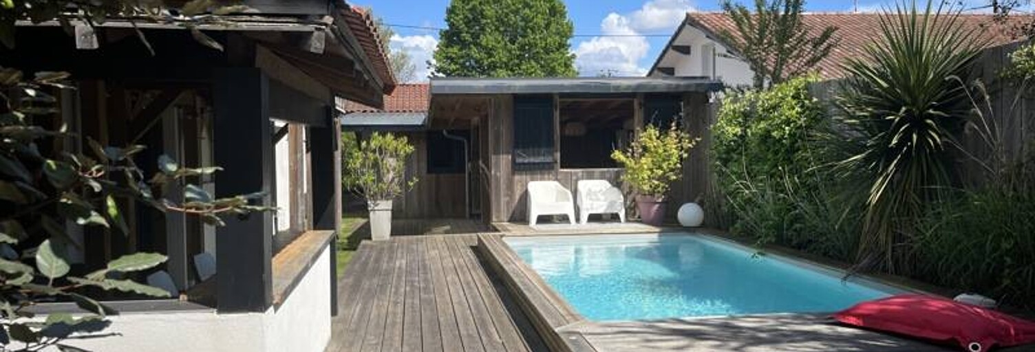 Maison 8 Pièces 308 m² à vendre à Soustons (40140)
