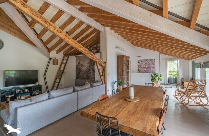 Villa de 8 pièces principales — photo 3