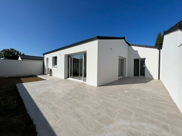 Villa / Maison  T4 à vendre Vaux-sur-Mer 17640