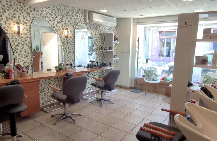 Vente Boutique/Local commercial 30 m&sup2; — photo 2