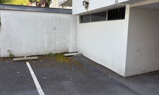 Garage   m² à vendre à Bordeaux (33000)