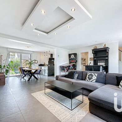 Maison 6 pièces 524900 €