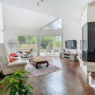 Maison 9 pièces 798000 €