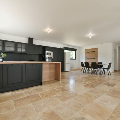 Maison 4 pièces 241960 €