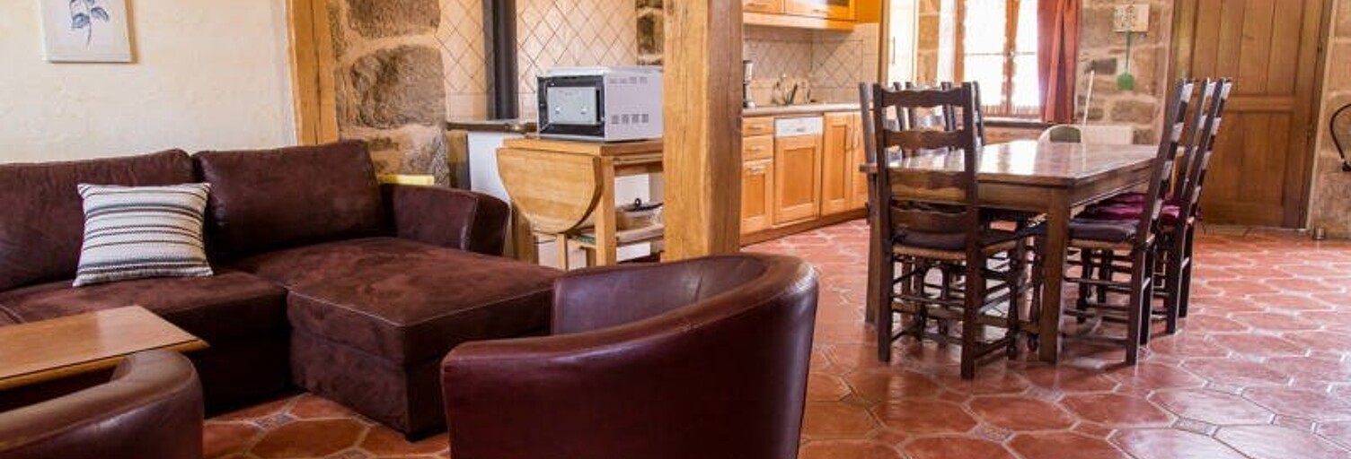 Maison 8 Pièces 182 m² à vendre à Saint-Hilaire-le-Château (23250)