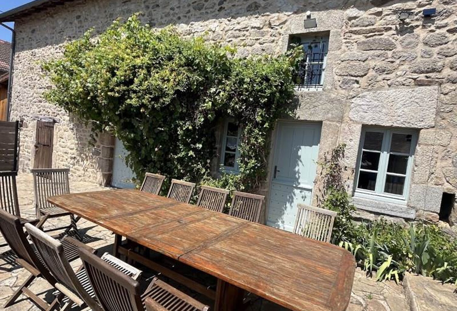 Maison en pierre de 8 pièces principales — photo 1