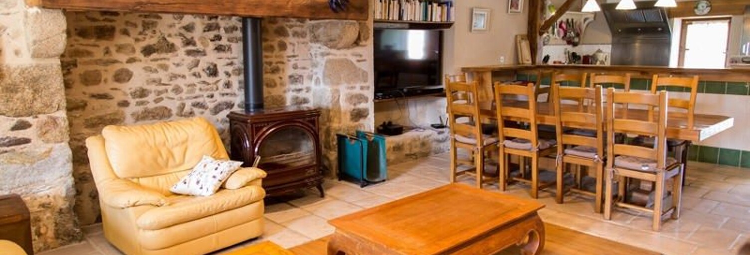 Maison 14 Pièces 350 m² à vendre à Saint-Hilaire-le-Château (23250)