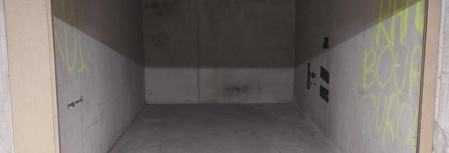 Garage  13 m² à vendre à Nice (06200)