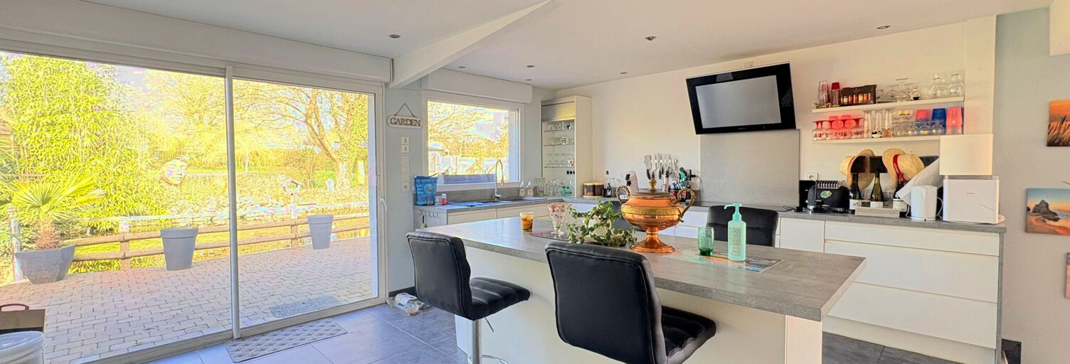 Maison 11 Pièces 253 m² à vendre à Caffiers (62132)