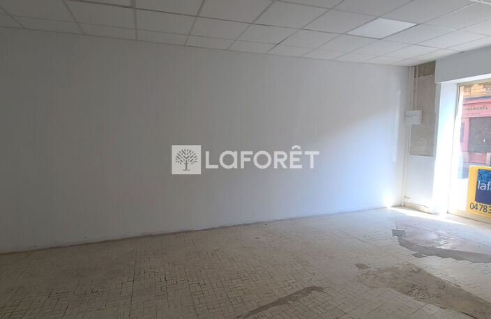 A LOUER - CHATILLON D'AZERGUES - LOCAL PROFESSIONNEL 33 m² modulable — photo 5